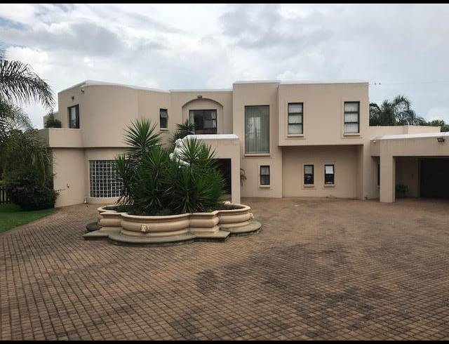 3 BEDROOM HOUSE FOR SALE IN KYALAMI AH